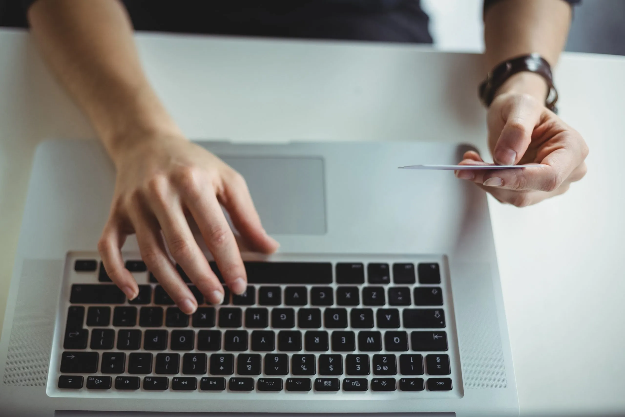 Legile privind jocurile de noroc online: o prezentare globală