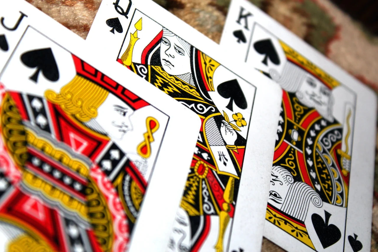 Poker Hand Rankings: The Best Hand in Poker (Chart and Odds)