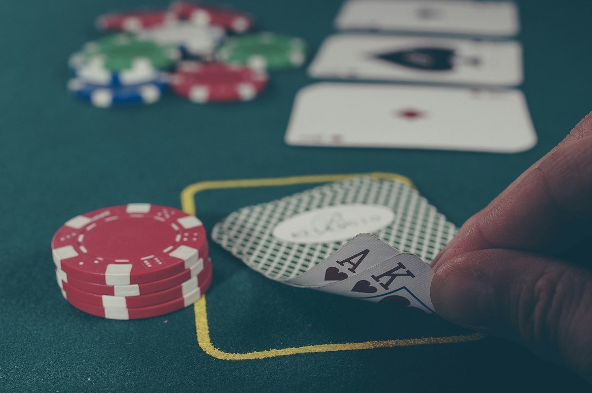 Three Card Poker: Rules, Pay Tables, Strategy and House Edge Three Card Poker: Rules, Pay Tables, Strategy and House Edge