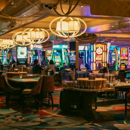 Blackjack Basic Strategy Chart: When to Hit, Stand, Double and Split