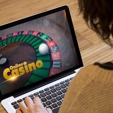Debunking Top 4 Myths of Playing Online Casino Games